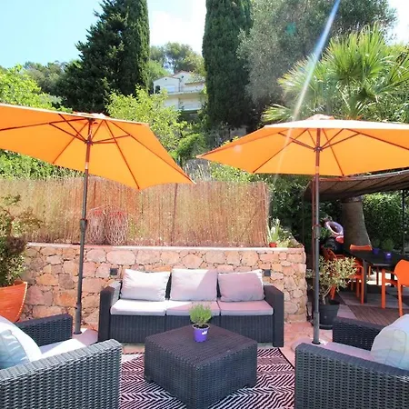 Avec Vue Mer, Piscine Et Jardin - Le Cannet, A 3 Kilometre De Cannes لو كانيت